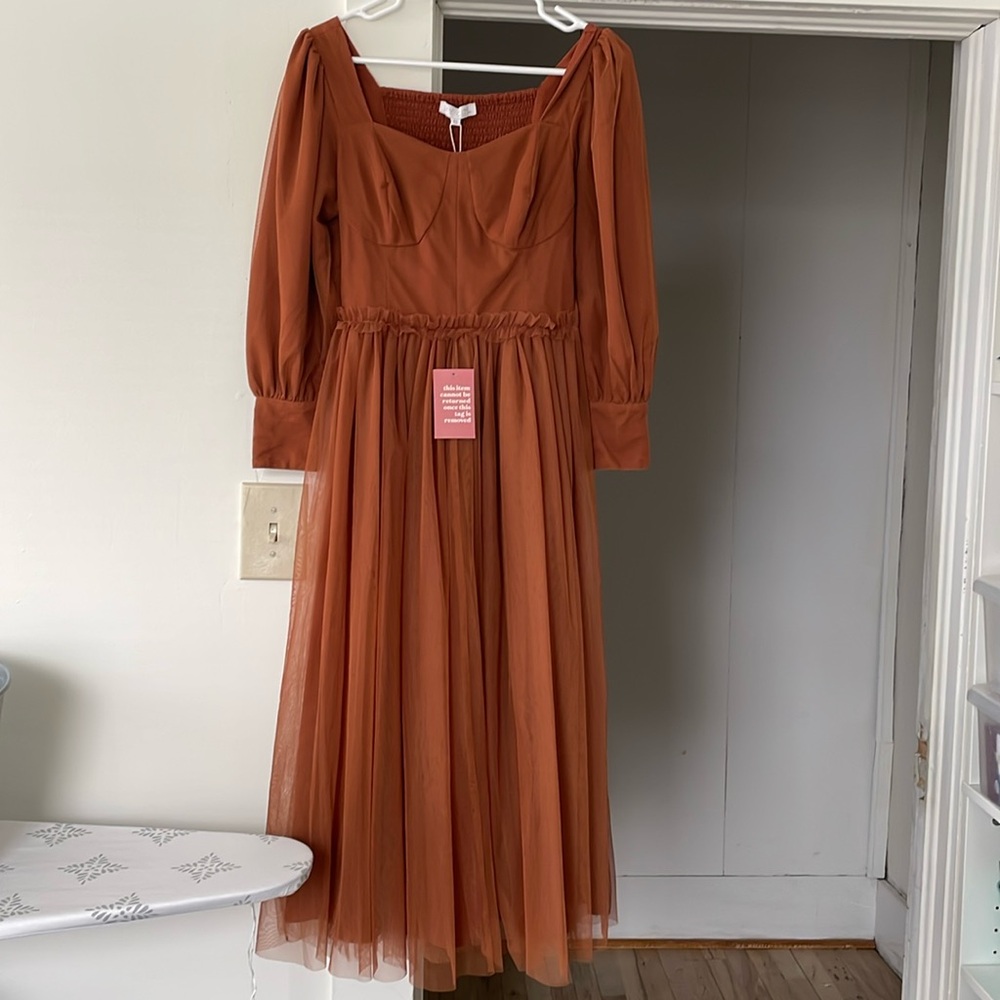 Ivy City Co. Dress NWT Florence XS Midi Rust Sweatheart Smocked Puff Sleeve XS